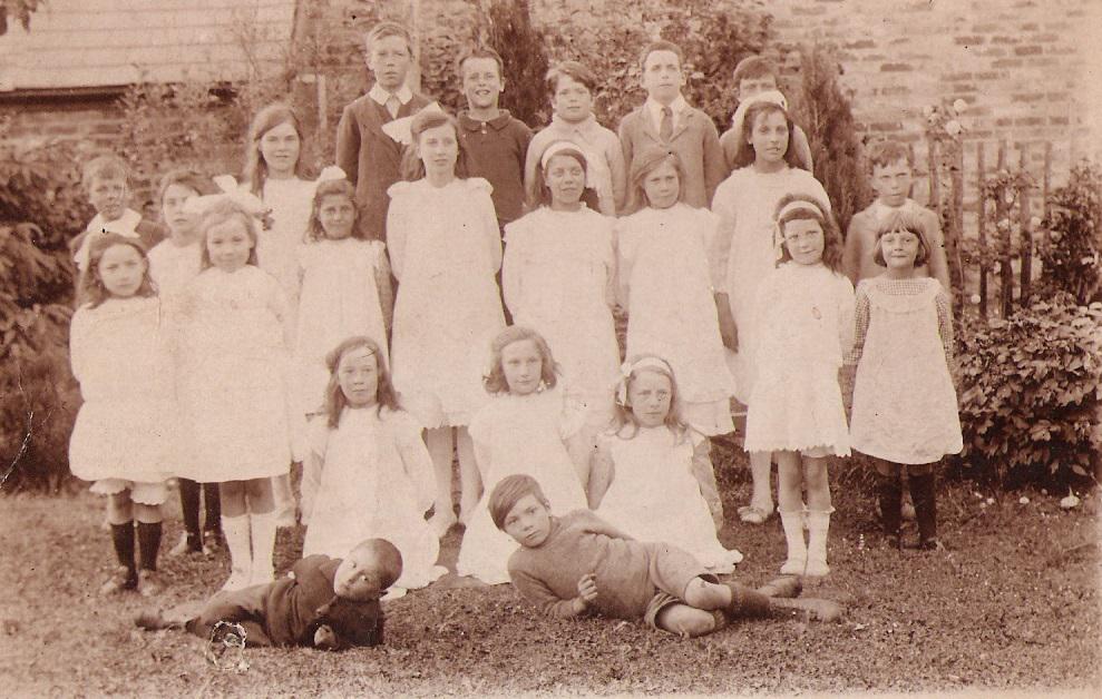 Undated - Bredhurst School 1 - Front Row  Standing 1st on left Phil Goodhew Back Row  2nd Right Fred Day